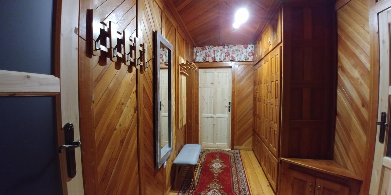 In Barbara Apartment *